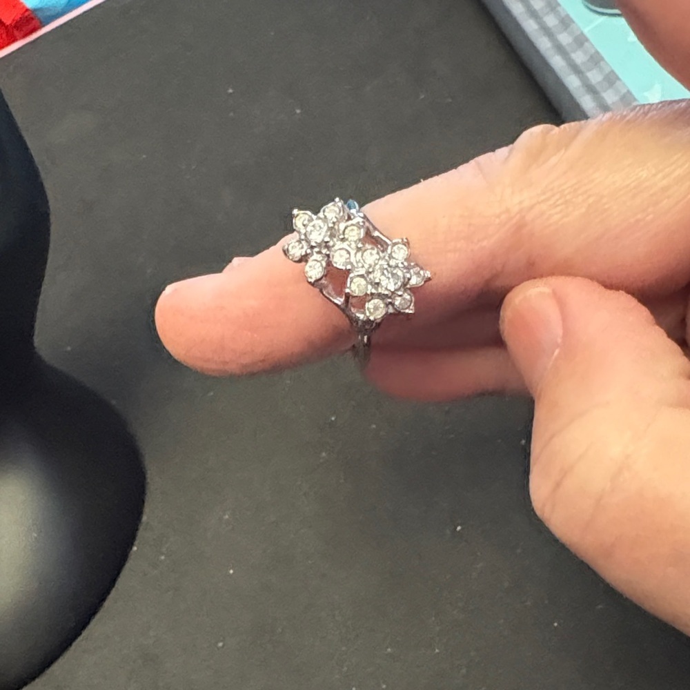 Sterling Silver CZ Floral Ring - Picture 8 of 8